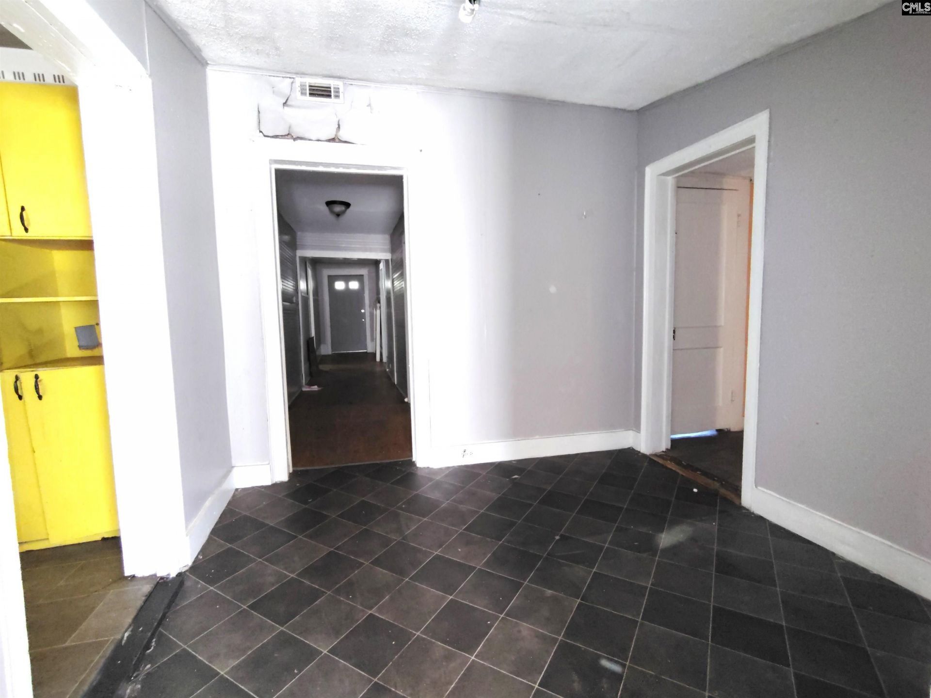 234 W Williams Street Photo 8