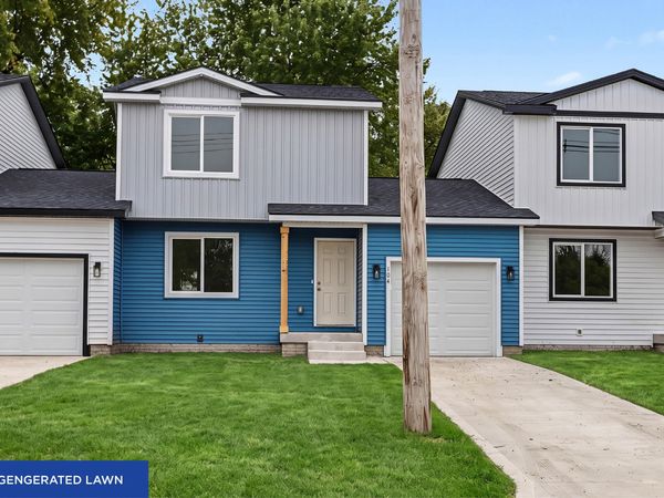 104 E Sycamore Street, Ogden, IA 50212
