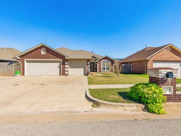 15928 Vicki Drive, Oklahoma City, OK 73170