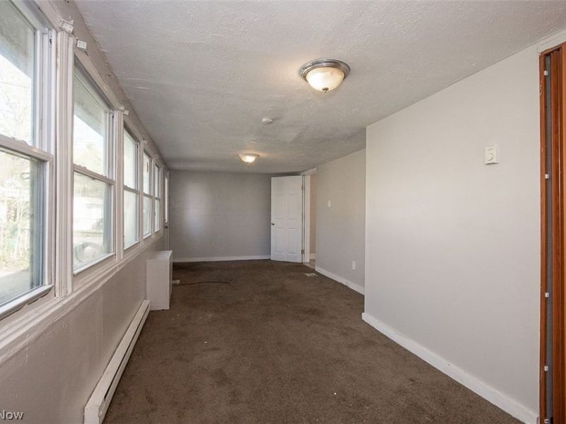 18761 Raymond Street, Maple Heights, OH 44137 Photo 11