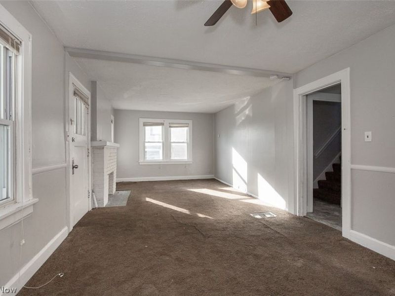18761 Raymond Street, Maple Heights, OH 44137 Photo 5