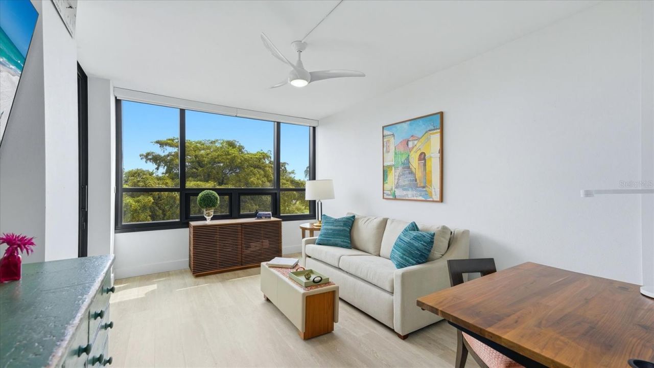 1255 N Gulfstream Avenue, Unit 204, Sarasota, FL 34236 Photo