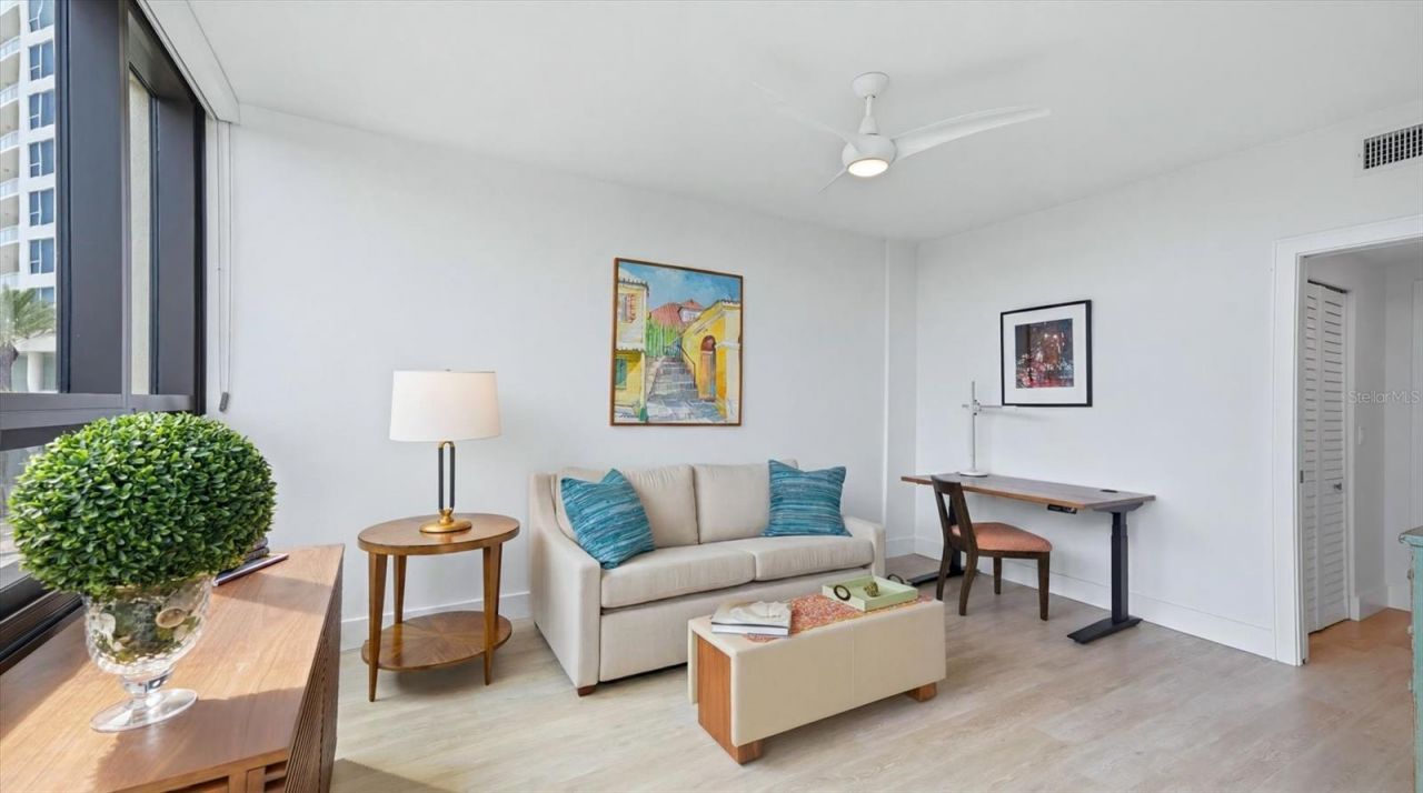 1255 N Gulfstream Avenue, Unit 204, Sarasota, FL 34236 Photo