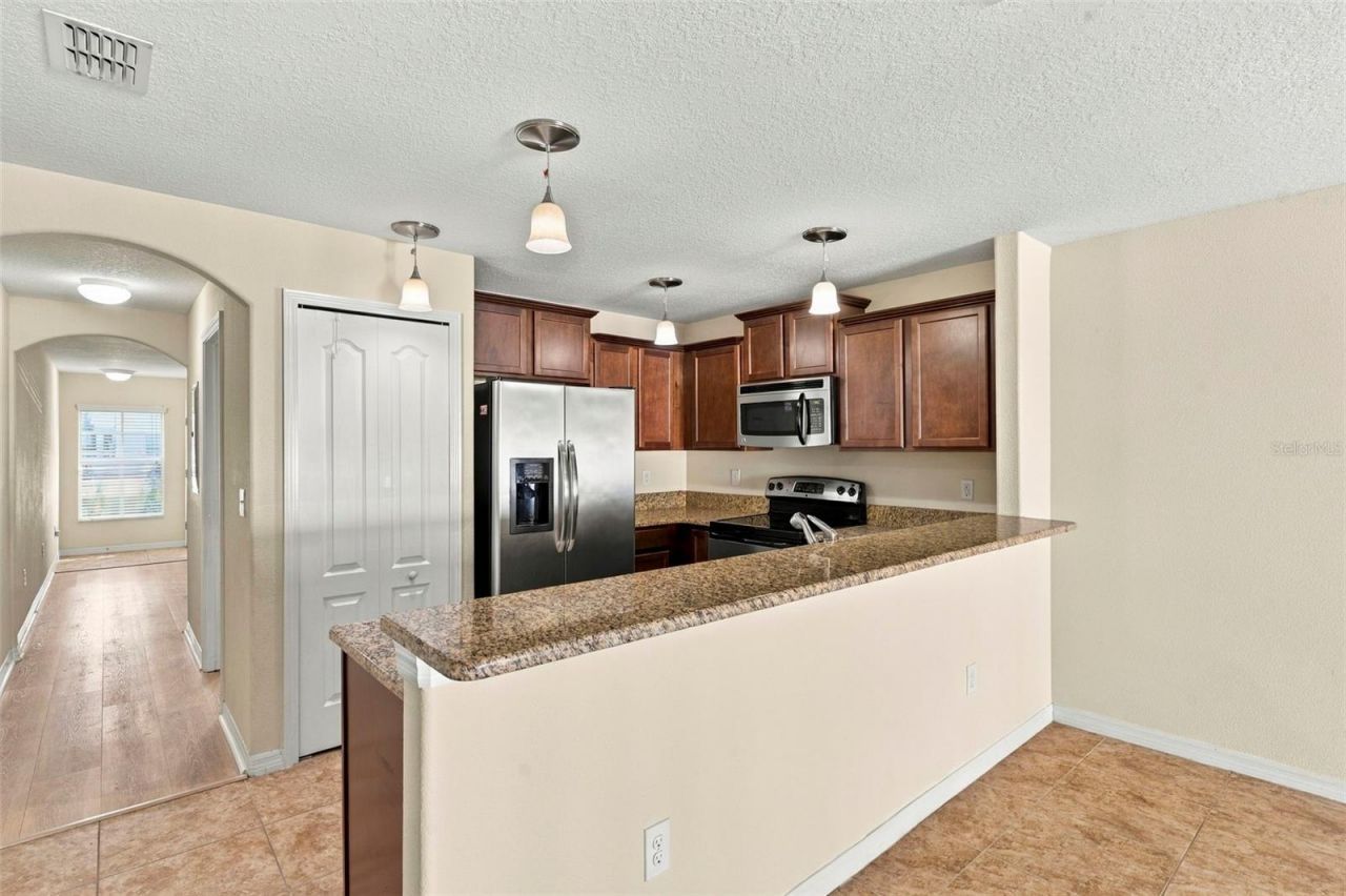 9726 Trumpet Vine Loop, Trinity, FL 34655 Photo