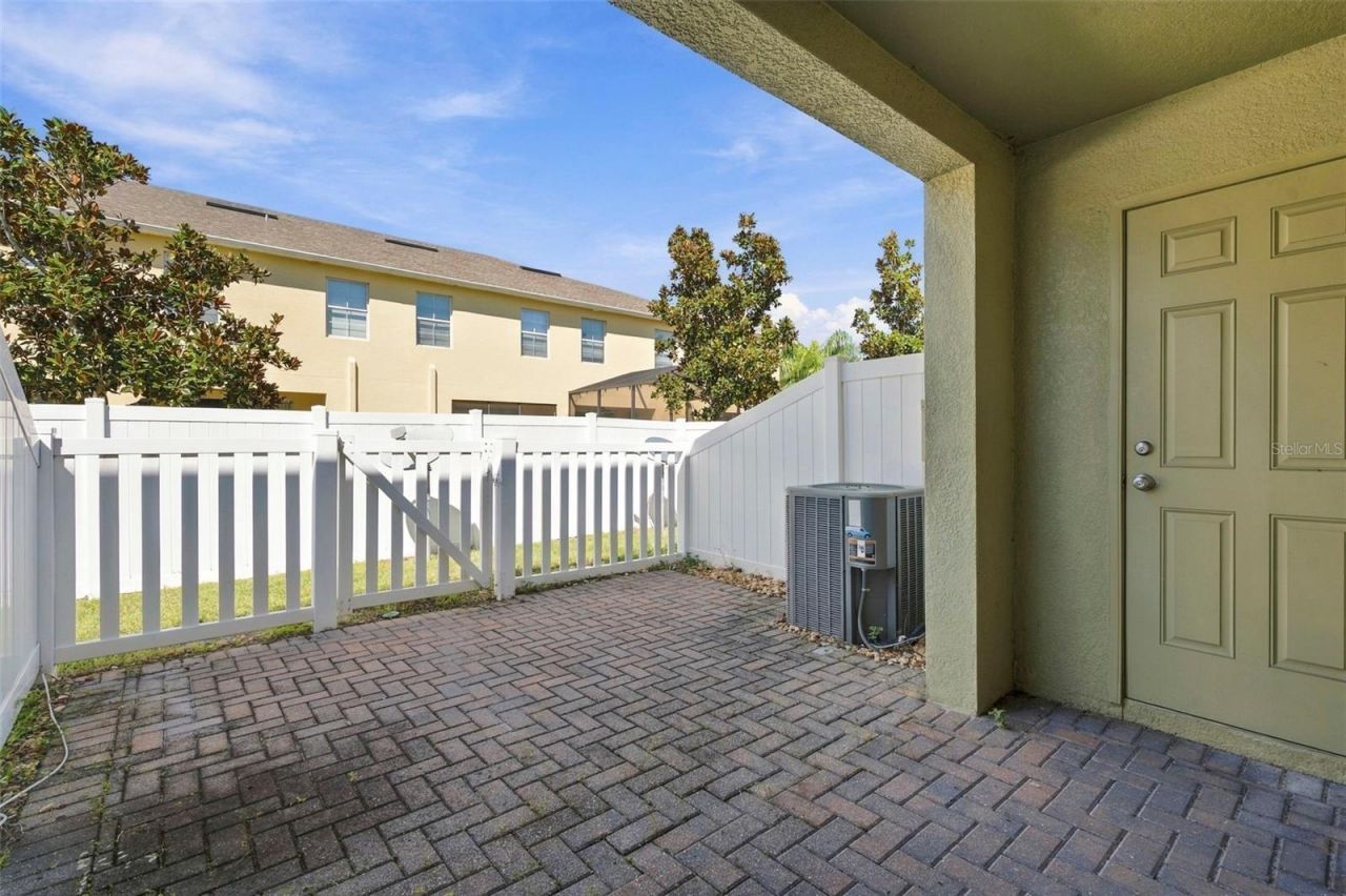 9726 Trumpet Vine Loop, Trinity, FL 34655 Photo