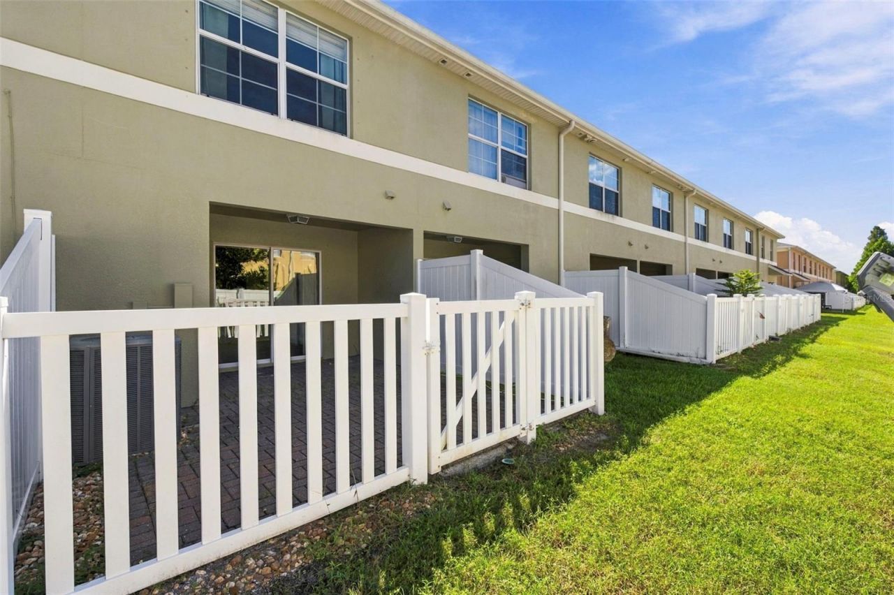 9726 Trumpet Vine Loop, Trinity, FL 34655 Photo