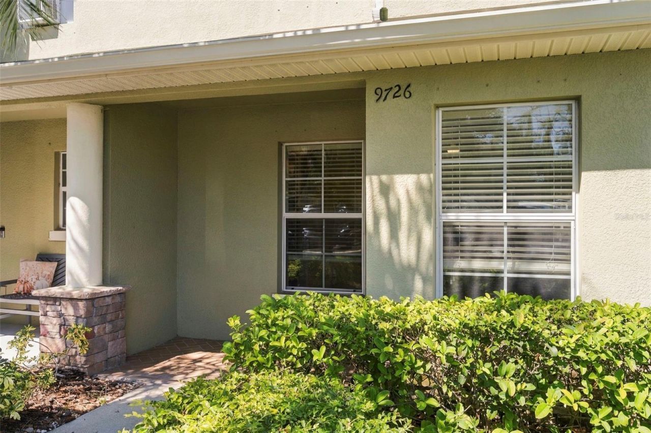9726 Trumpet Vine Loop, Trinity, FL 34655 Photo