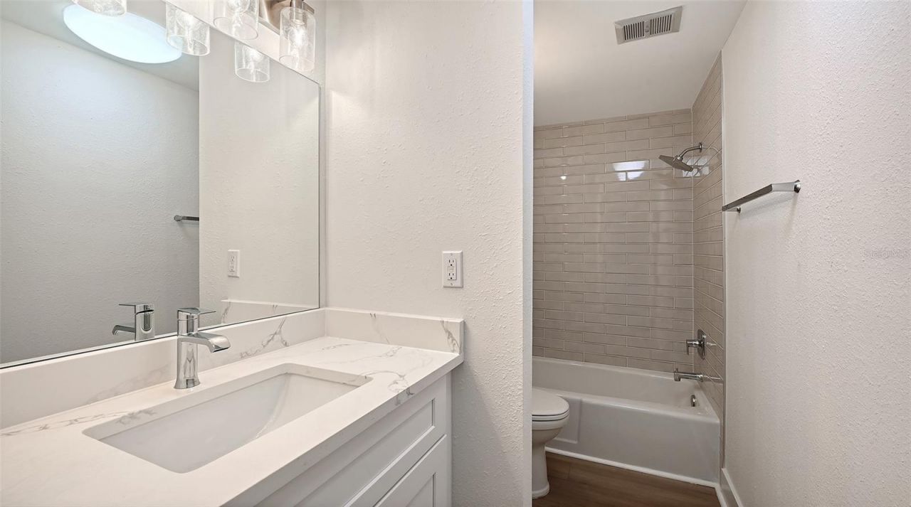 693 Spanish Drive N, Unit 24, Longboat Key, FL 34228 Photo