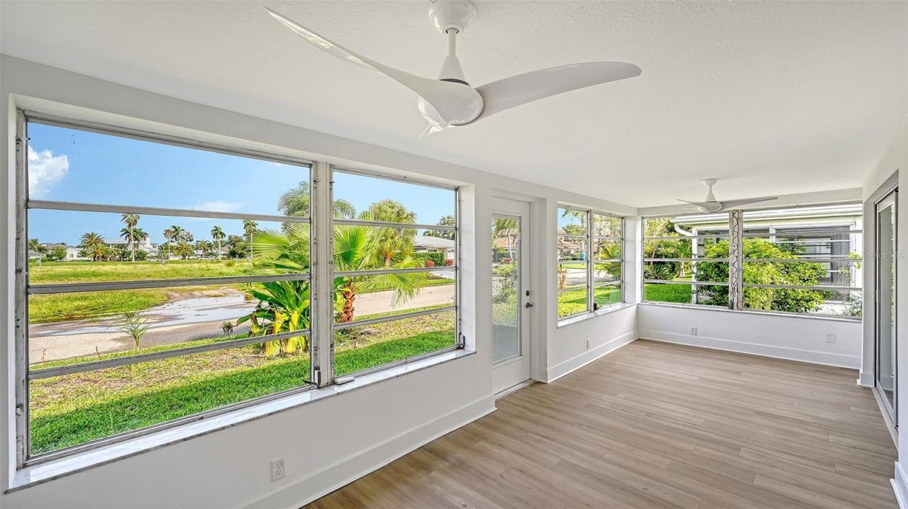 693 Spanish Drive N, Unit 24, Longboat Key, FL 34228 Photo