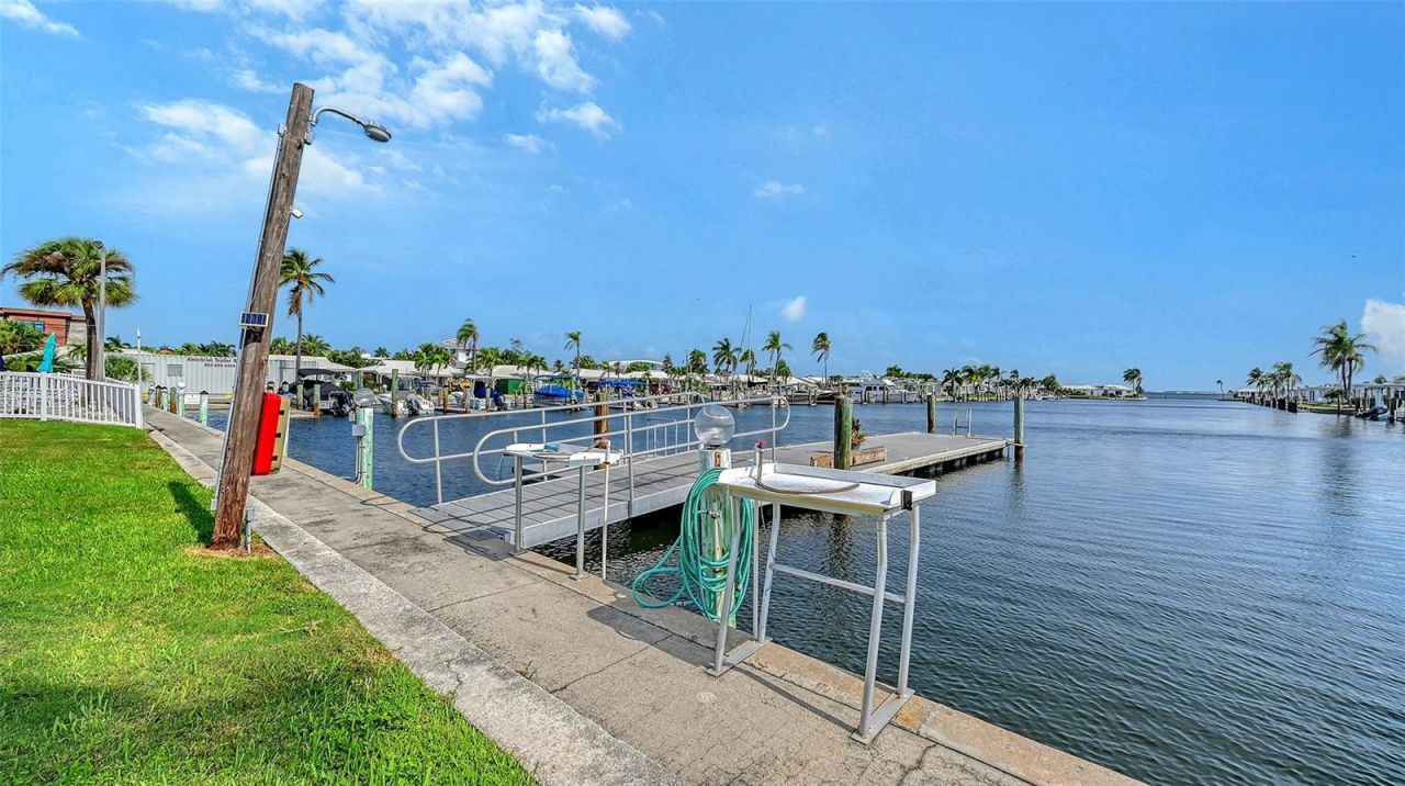 693 Spanish Drive N, Unit 24, Longboat Key, FL 34228 Photo