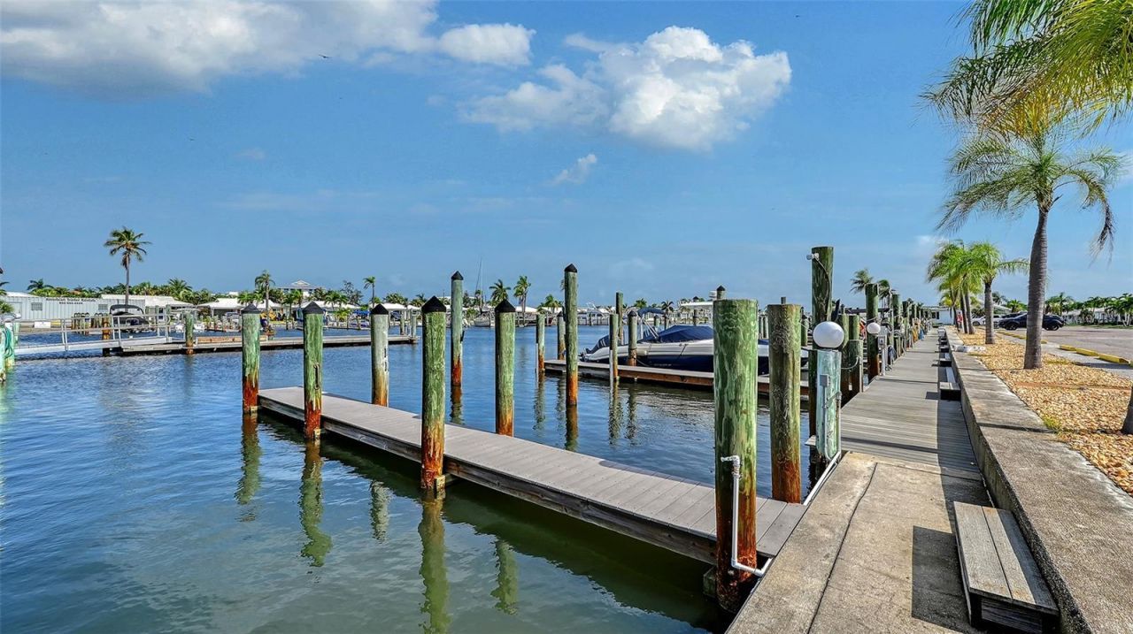 693 Spanish Drive N, Unit 24, Longboat Key, FL 34228 Photo