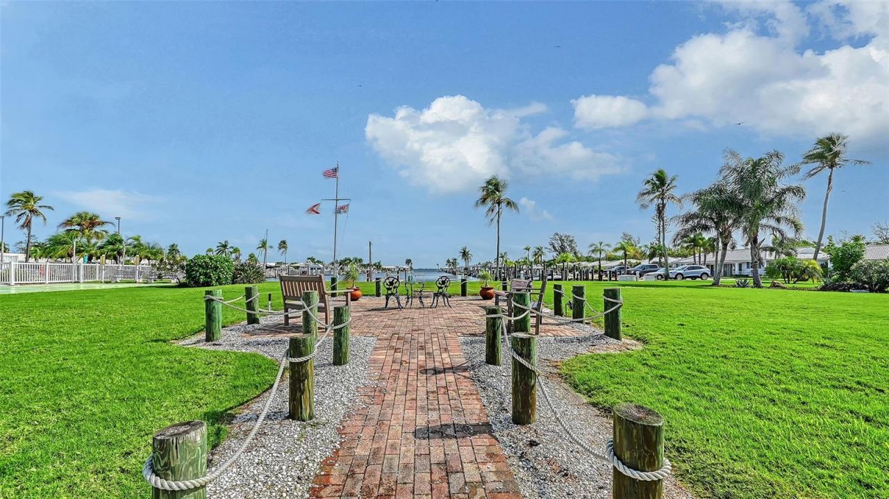 693 Spanish Drive N, Unit 24, Longboat Key, FL 34228 Photo