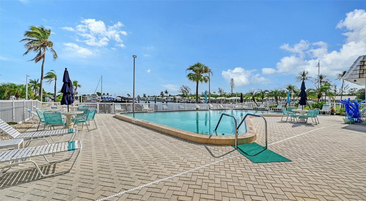 693 Spanish Drive N, Unit 24, Longboat Key, FL 34228 Photo