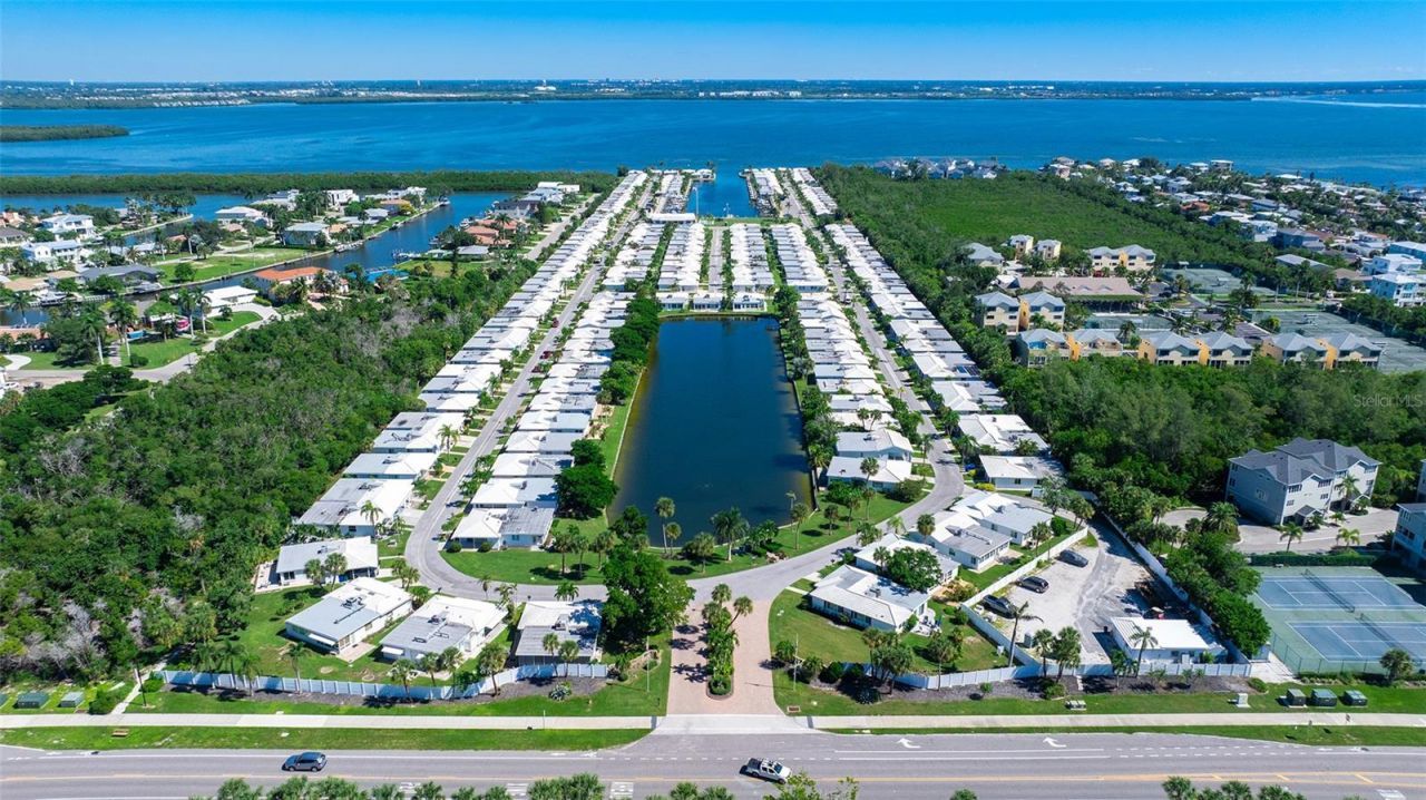 693 Spanish Drive N, Unit 24, Longboat Key, FL 34228 Photo