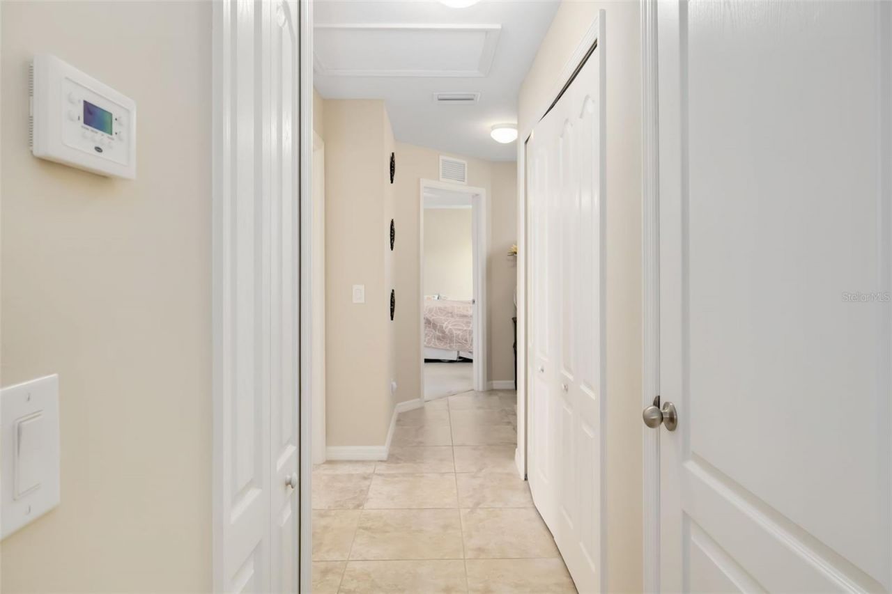 6417 Pine Breeze Run, Sarasota, FL 34243 Photo