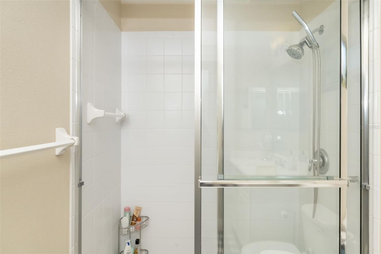 6417 Pine Breeze Run, Sarasota, FL 34243 Photo