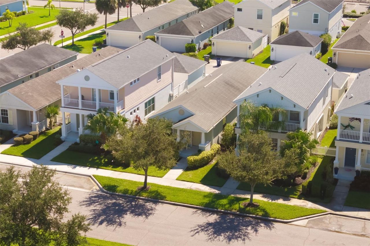6417 Pine Breeze Run, Sarasota, FL 34243 Photo