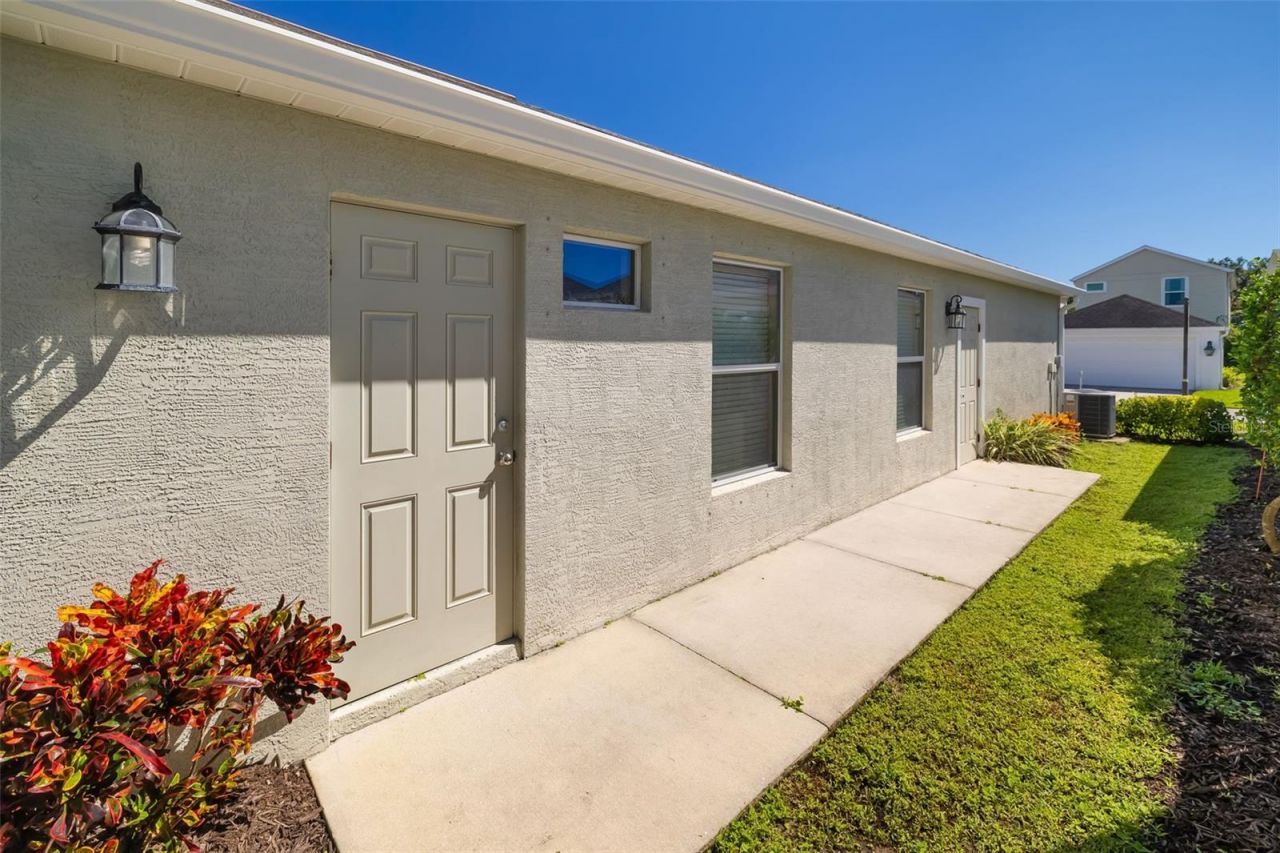 6417 Pine Breeze Run, Sarasota, FL 34243 Photo