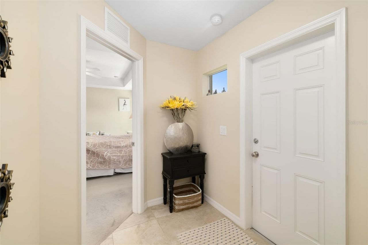 6417 Pine Breeze Run, Sarasota, FL 34243 Photo