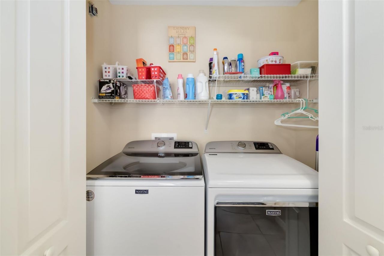 6417 Pine Breeze Run, Sarasota, FL 34243 Photo