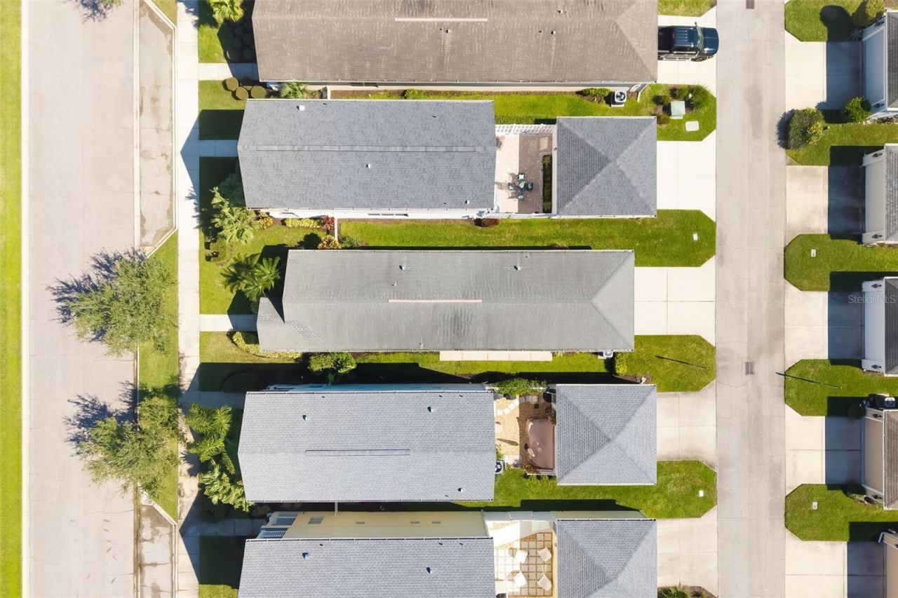 6417 Pine Breeze Run, Sarasota, FL 34243 Photo