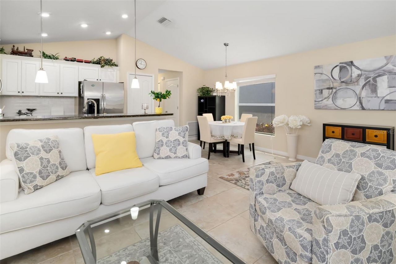 6417 Pine Breeze Run, Sarasota, FL 34243 Photo