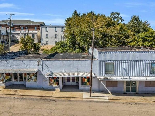 111 N Lafayette Street, Starkville, MS 39759