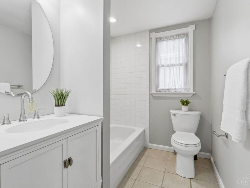 1947 Mears Avenue, Cincinnati, OH 45230 Photo 33