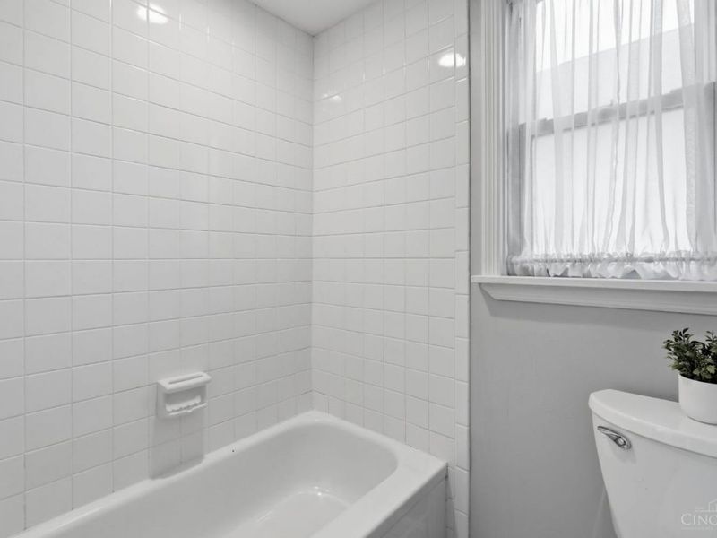1947 Mears Avenue, Cincinnati, OH 45230 Photo 34