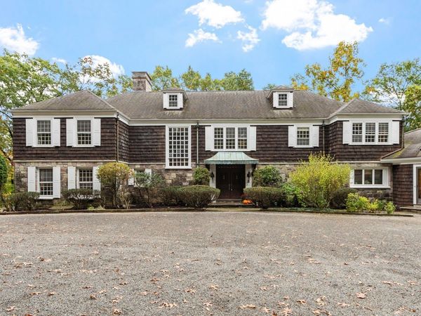 61 Westland Ter, Haverhill, MA 01830