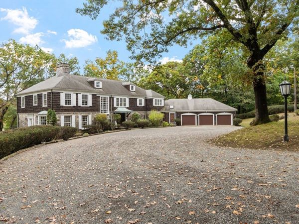 61 Westland Ter, Haverhill, MA 01830