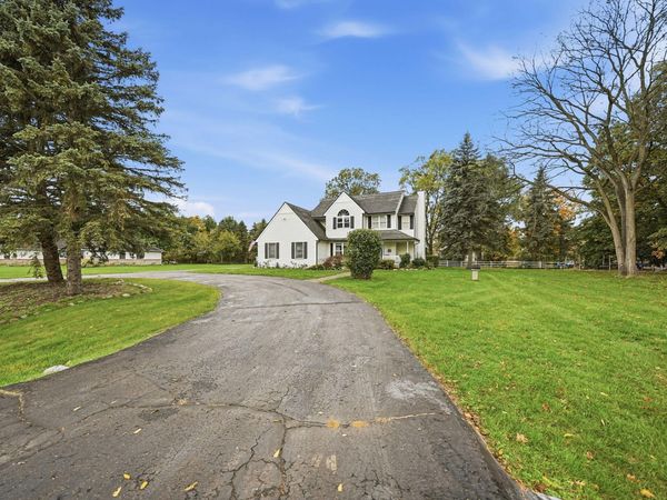 7400 Bingham Road, Brighton, MI 48116