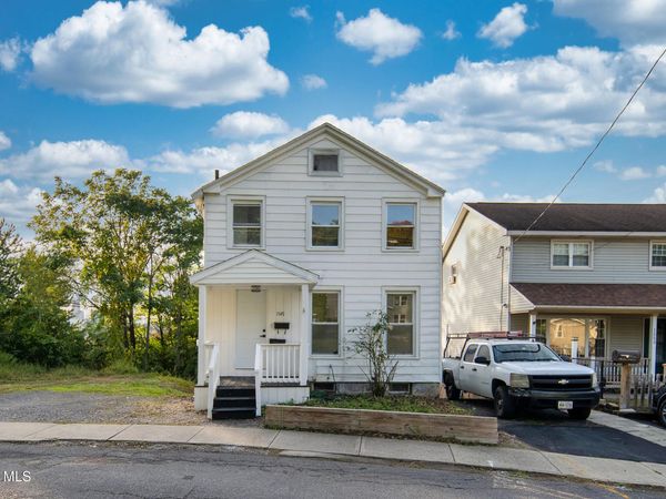 1549 2nd Street, Rensselaer, NY 12144