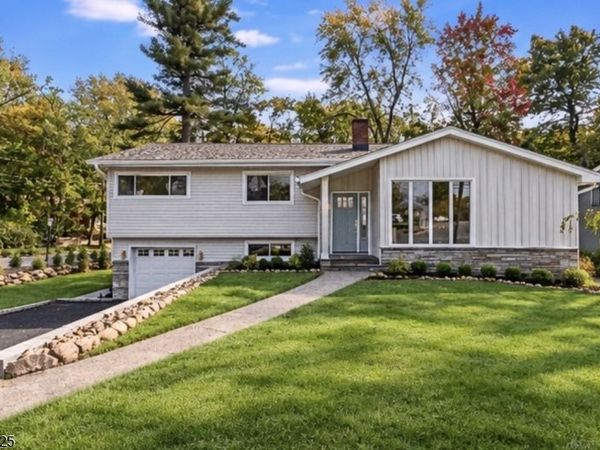 50 Brookside Ave, Caldwell, NJ 07006