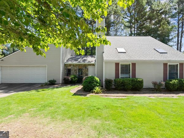 2272 Macby Drive, Marietta, GA 30066