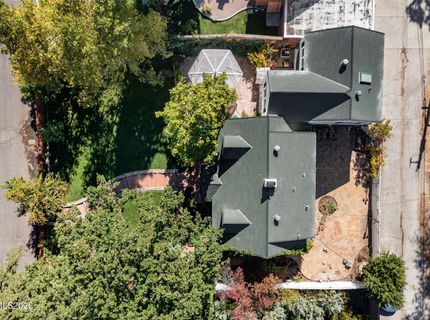 131 Mark Twain Avenue, Reno, NV 89509 Photo