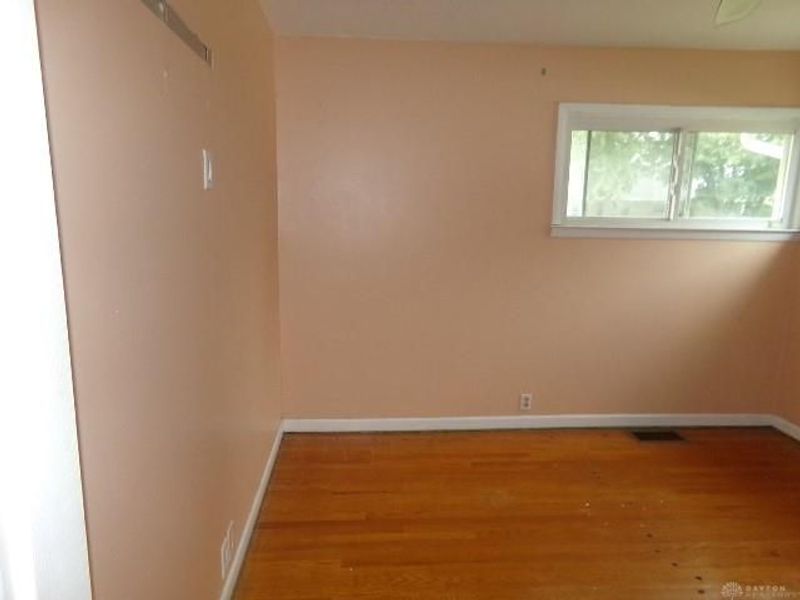 501 Van Tress Drive, Fairborn, OH 45324 Photo 6