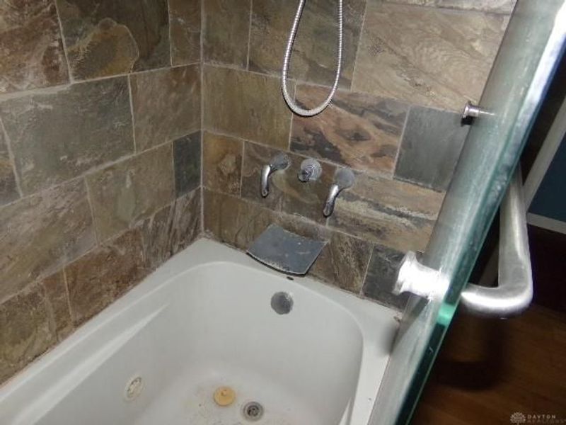 501 Van Tress Drive, Fairborn, OH 45324 Photo 9
