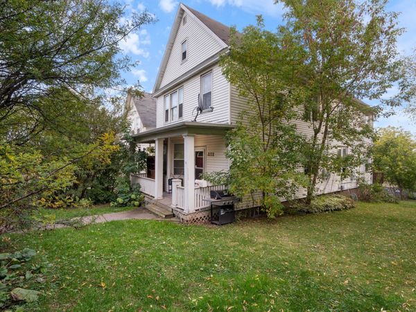 2772 Wellington Street, Duluth, MN 55806