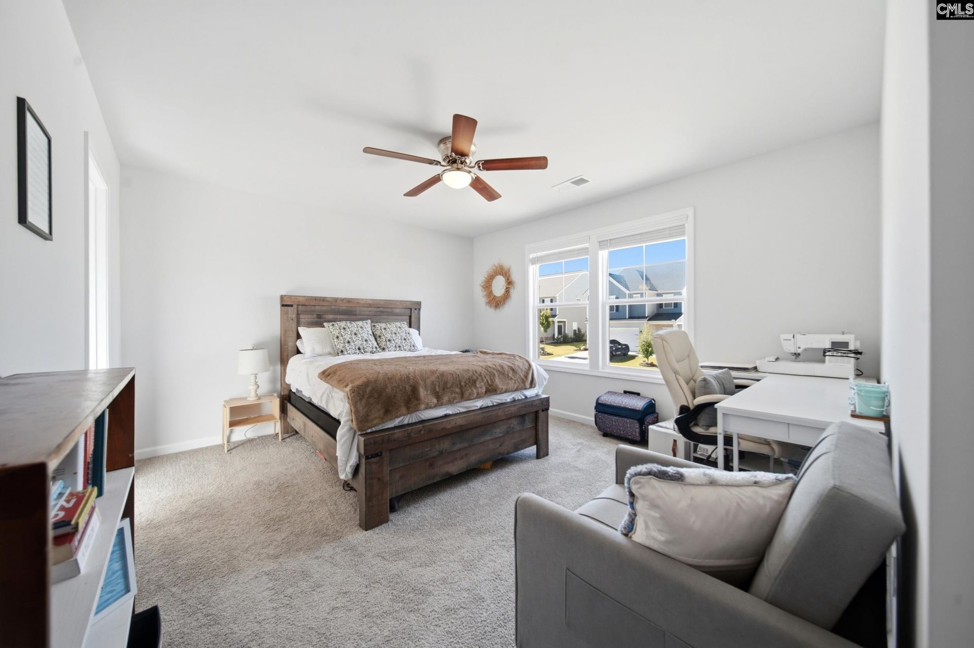 1045 Woodcreek Farms Road  Photo 17
