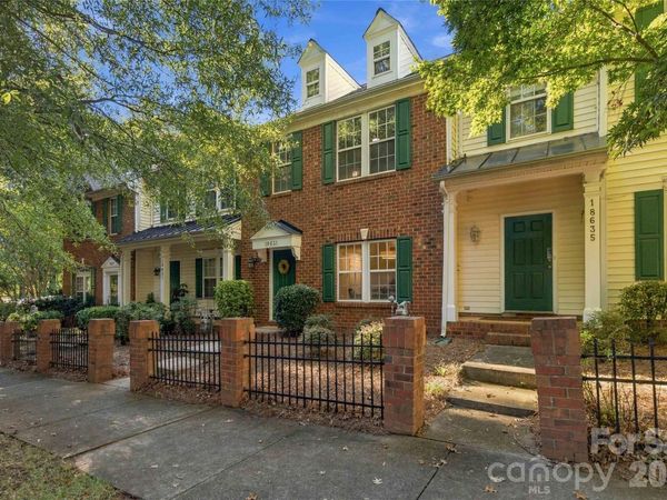 18631 Oakhurst Boulevard , Cornelius, NC 28031