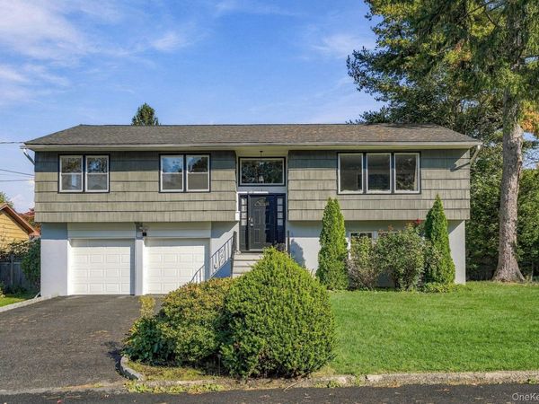 7 Frost Lane , Hartsdale, NY 10530