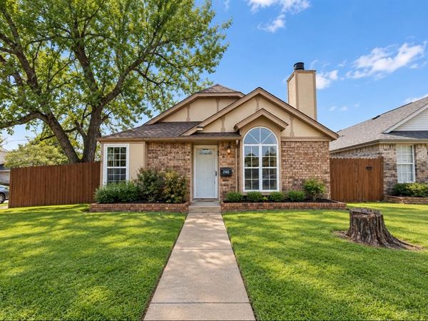 2143 Lonnie Lane, Moore, OK 73170