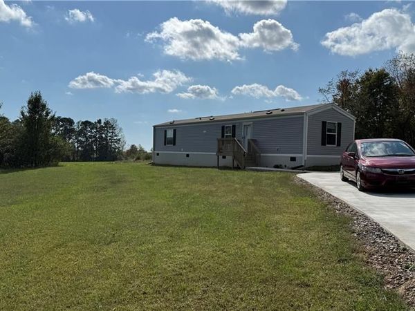 310 Springfield Road , Pilot Mountain, NC 27041