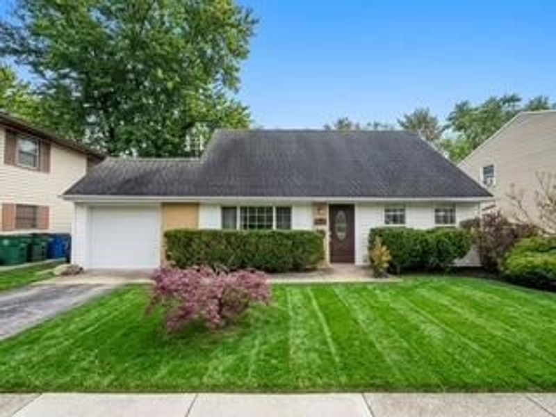 1610 Genoa Place , Columbus, OH 43227 Photo 1