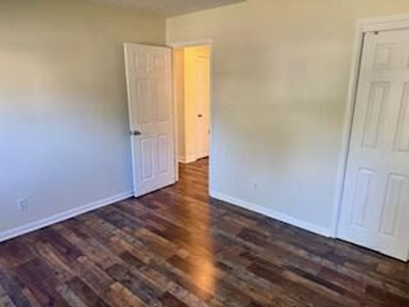 1610 Genoa Place , Columbus, OH 43227 Photo 10