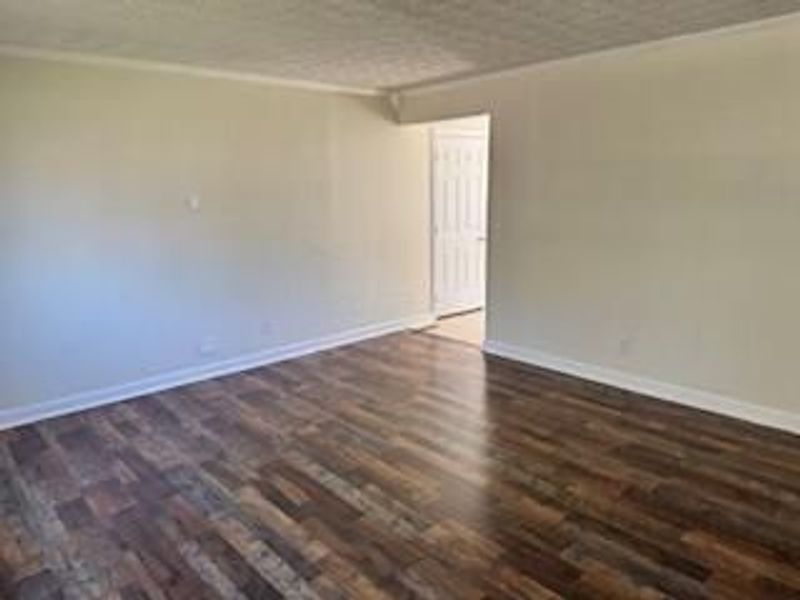 1610 Genoa Place , Columbus, OH 43227 Photo 14