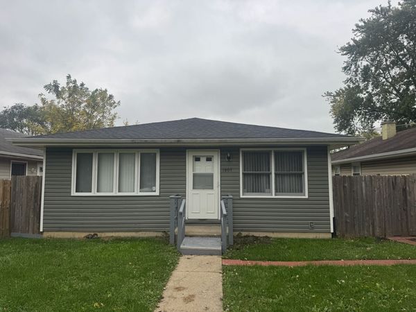 1807 Joanna Avenue , Zion, IL 60099