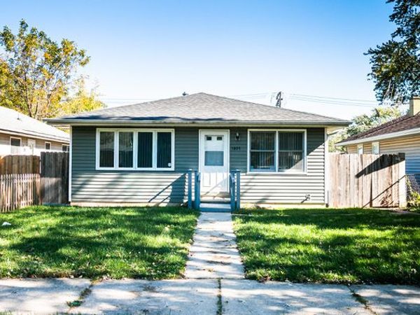 1807 Joanna Avenue, Zion, IL 60099