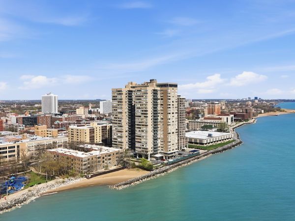 6301 N Sheridan Road , Unit 17R, Chicago, IL 60660